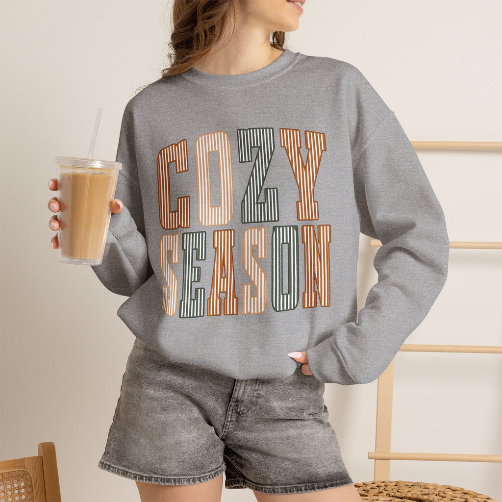 COZY SEASON -Unisex Heavy Blend™ Crewneck Sweatshirt